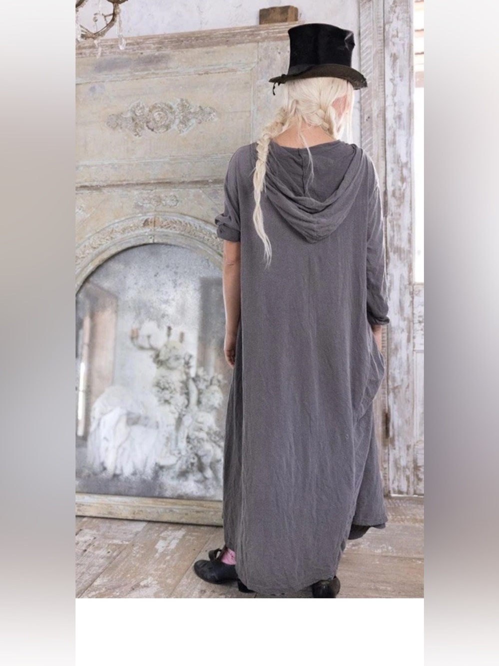 Magnolia Pearl Viggo hood dress - Picture 3 of 6